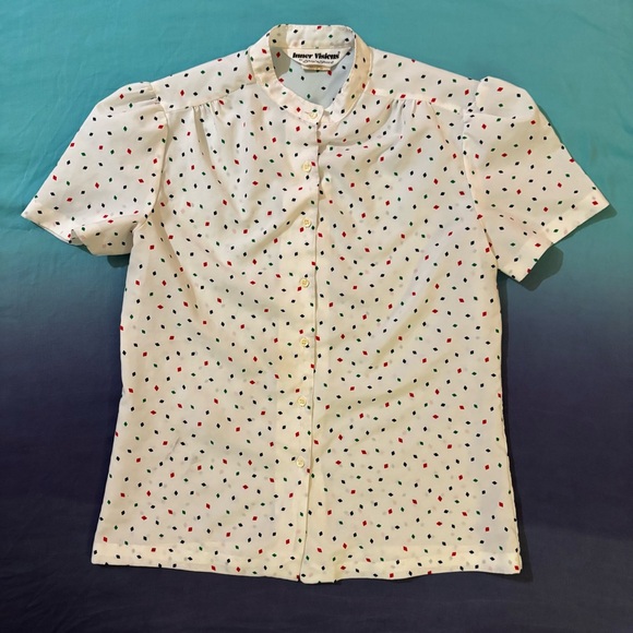 Ship'n Shore Tops - vintage ship’n shore white button up blouse w/ diamond confetti party print 🔸♦️🔷
